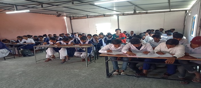 U H S GILHABARI GIRL